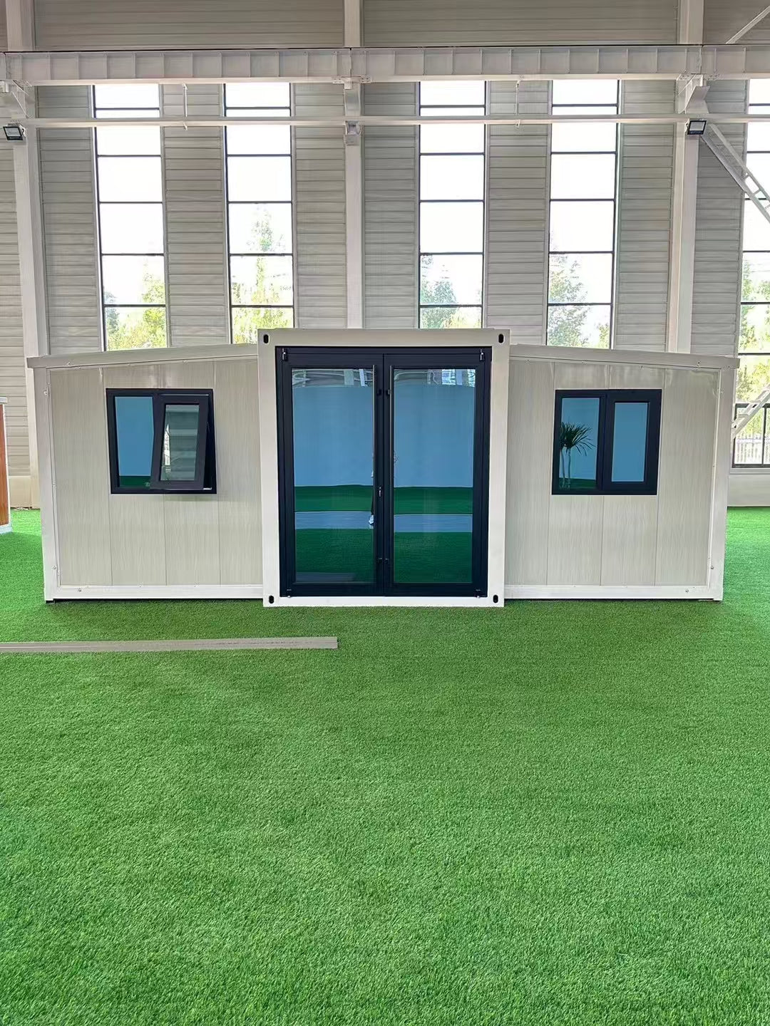 Waterproof Container House 20FT Expandabl Home Caravan Portable Houses 2 Bedrooms Container House